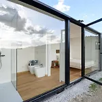 בית נופש Respiro Glamping Private Retreat With Hot Tub
