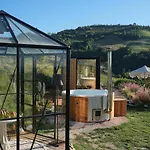 Respiro Glamping Private Retreat With Hot Tub