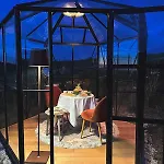 Respiro Glamping Private Retreat With Hot Tub * Τσεζένα