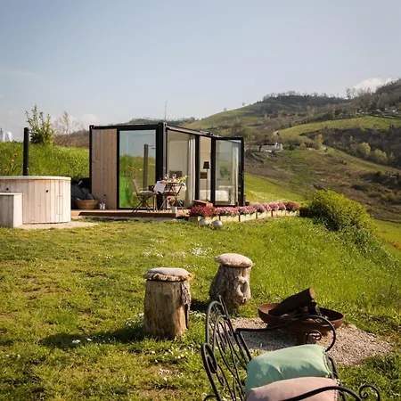 Respiro Glamping Private Retreat With Hot Tub