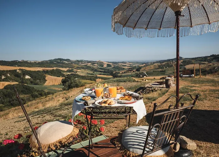 Respiro Glamping Private Retreat With Hot Tub