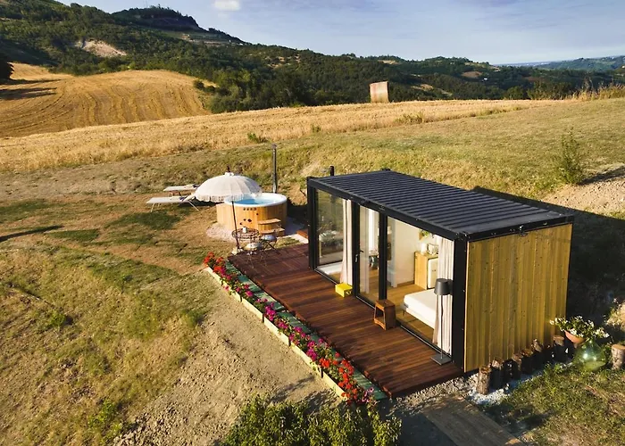 Respiro Glamping Private Retreat With Hot Tub *